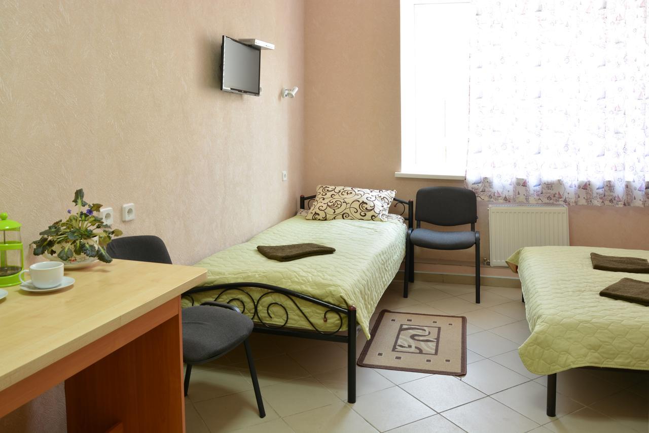 Karavella Hotel Mykolaiv Exterior photo